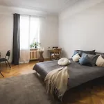 Large 6-bedroom For Groups - Gertrudes Street Riga