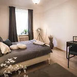 Large 6-bedroom For Groups - Gertrudes Street Appartamento