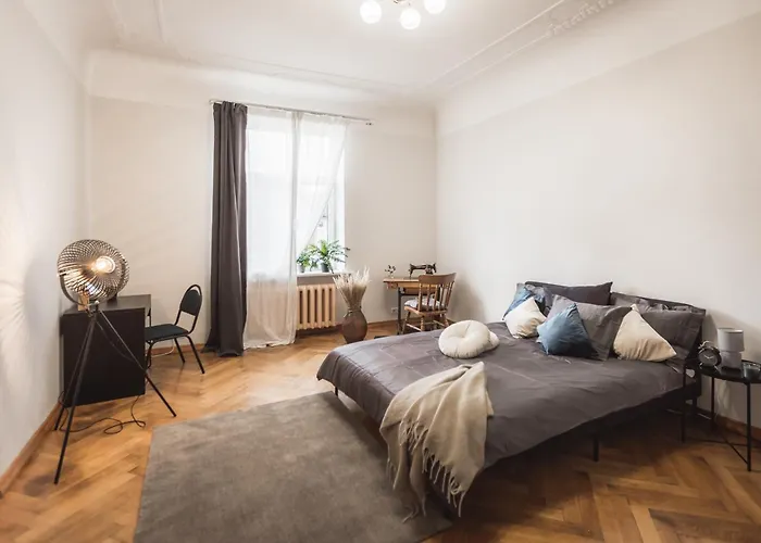 Families & Large Groups - 6 Bedrooms - 12 Guests - Location 公寓 里加