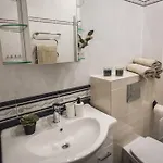 Large 6-bedroom For Groups - Gertrudes Street * リガ